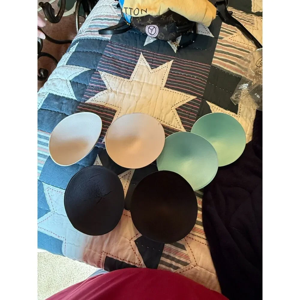 unknown pair bra